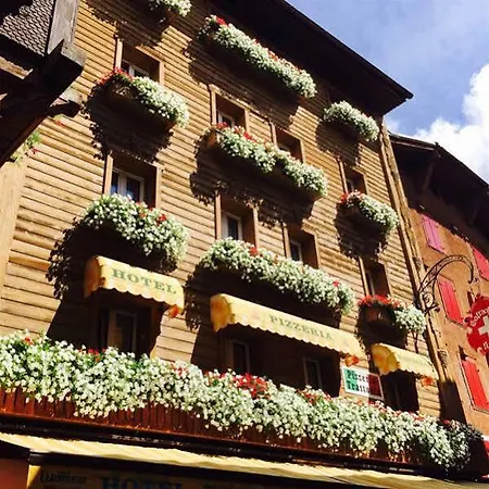 Boutique De La Croix-fédérale 3*